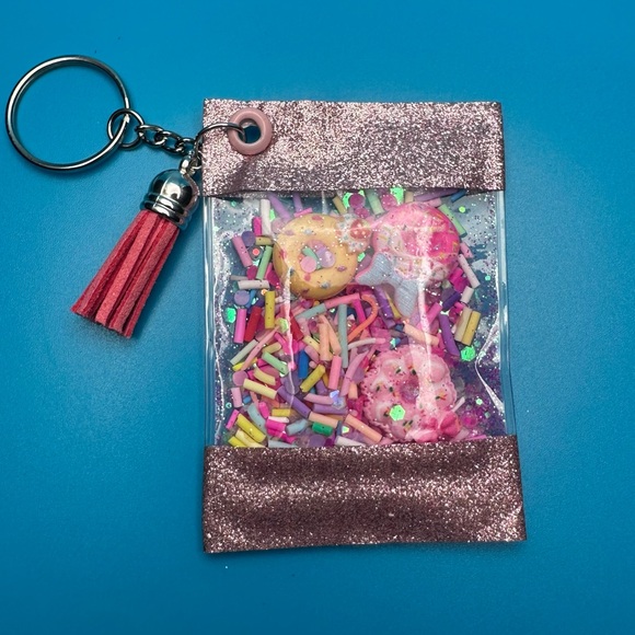 Glitter Keychain with Pink Donut Design - Picture 1 of 1